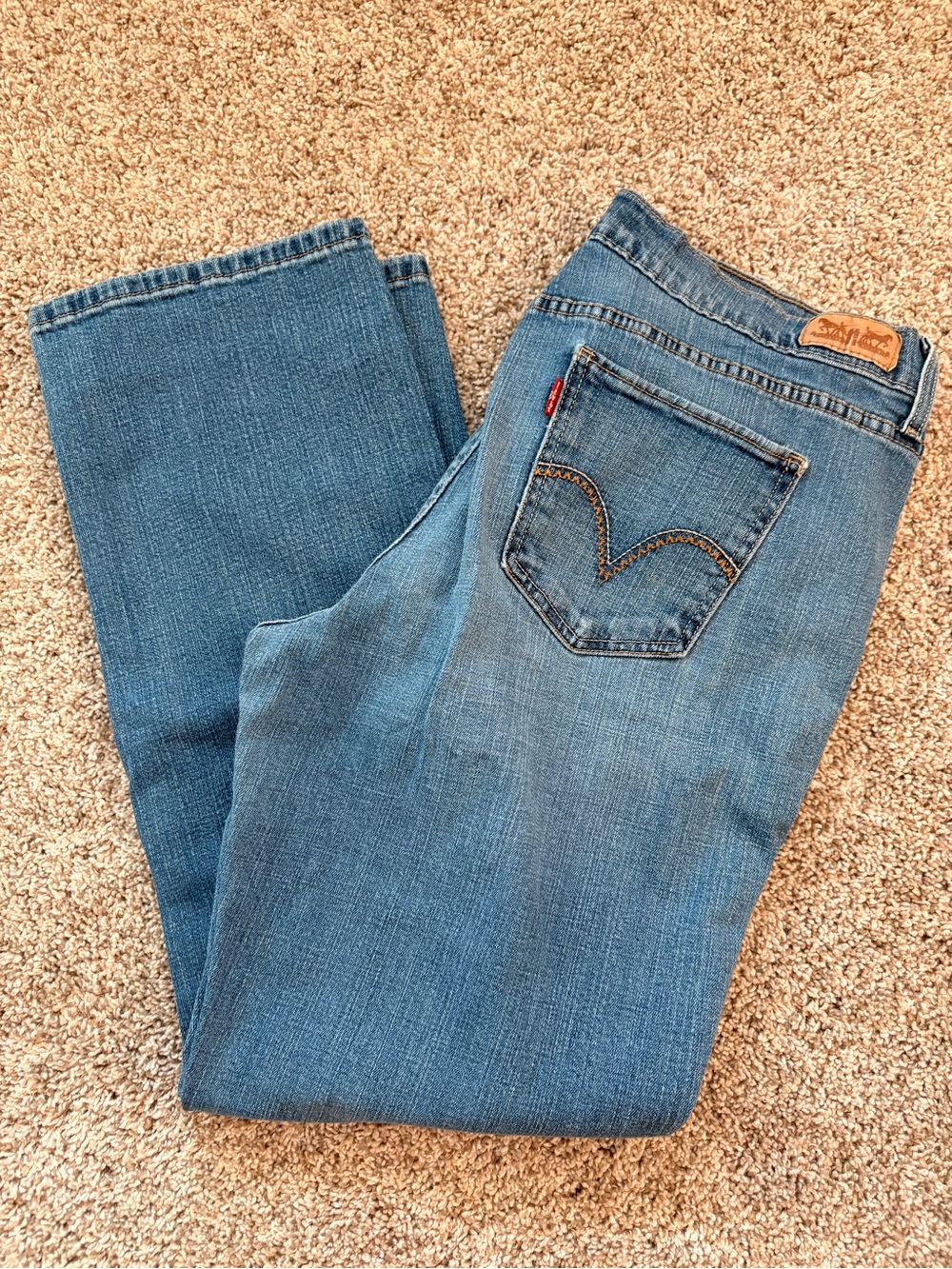 Levi's 505 Straight Leg - perfectly worn in 🤩 31x30